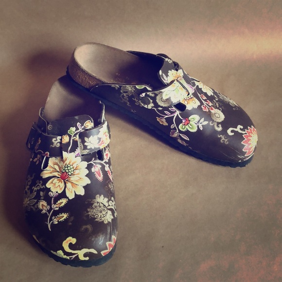 Birkenstock Shoes - BIRKENSTOCK PAPILLIO Brown Floral Clog Mule EUC!